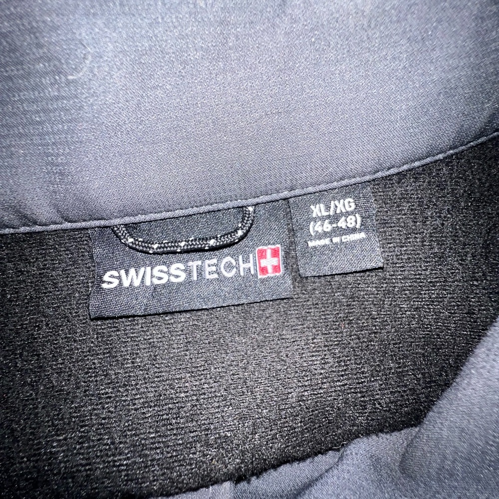 Men’s Swiss Tech Soft Shell Jacket - image 3